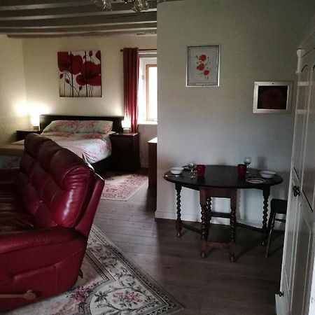 Brigueuil-le-ChantreChez Pastuso住宿加早餐旅馆 外观 照片