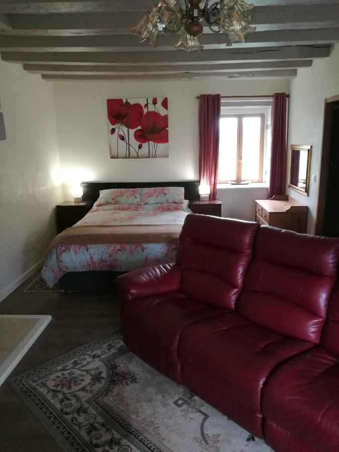 Brigueuil-le-ChantreChez Pastuso住宿加早餐旅馆 外观 照片